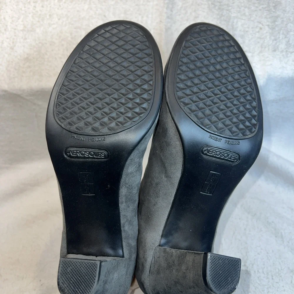 Aerosoles Head Role Grey Faux Suede Cutout Shootie Block Heel Pumps Womens 8.5M‎
